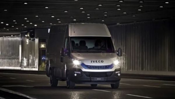 从自驾出行到公路运输，IVECO清洁能源与您携手走向未来