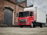 比亚迪和日野成立战略联盟，将合作开发纯电动卡车，客车