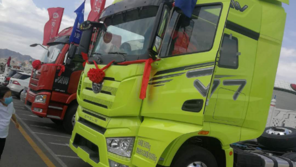 冷链交车50台、自卸交车2台,解放营销人拼了!