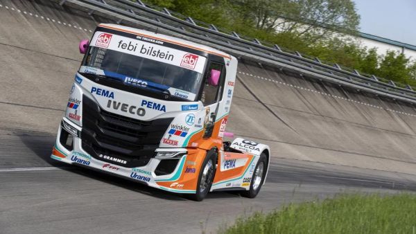 激情澎湃的欧洲重卡颜值担当，依维柯S-WAY进化为赛道猛兽