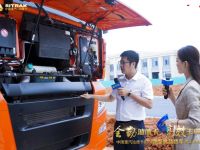 中国重汽汕德卡8×4潍柴机载货车上市!万人围观