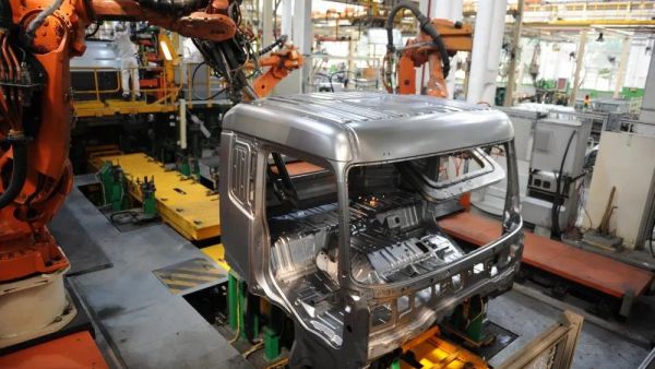 高产之下怎样高效轻松干活？进东风工厂看一看！