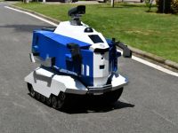 东风无人车阵营又添两名新成员！