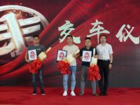 解放产品惊艳亮相，新J6载货、渣土齐交付