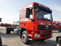 德龙L3000 4×2高顶双卧载货车,给你过分的“包容”