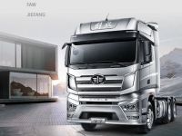 沙发、电视、智能门锁全都有,买解放J7就是买豪华精装房