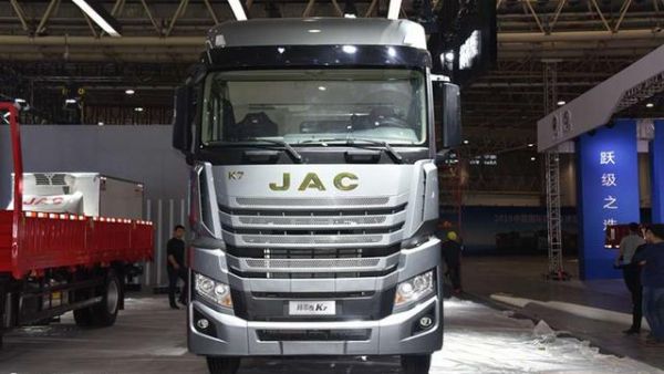 现在形势下，哪些货运行业适合买国六卡车，使用国六卡车又要注意啥？