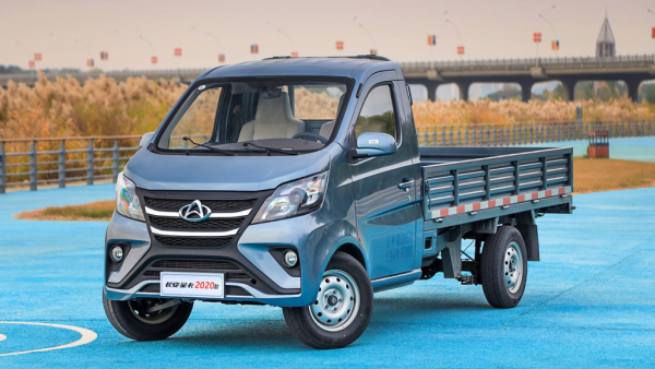 五菱一家独大，南骏跌幅最惨，上半年国内微卡市场数据解读