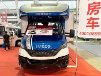 典雅商务风，中意极致双拓展进口依维柯国六房车解析