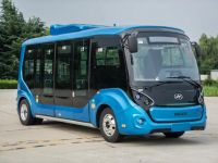 苏州金龙推出行业首款低入口微巴,打造“最后一公里”风景线!