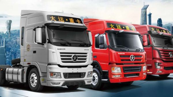 大运重卡4X2牵引车,为港口运输带来更高效的运营模式
