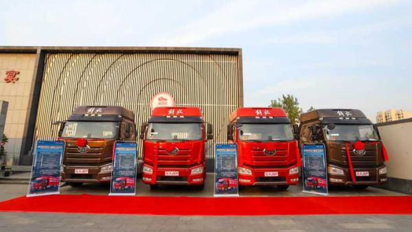 88辆解放质惠版2.0牵引，助力天津开启赢运征程！