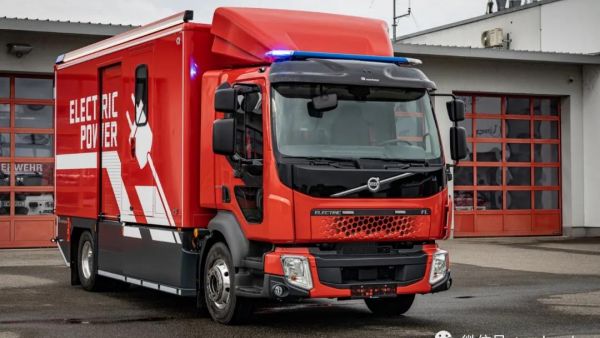 消防车制造商卢森堡亚发布电动运输消防车