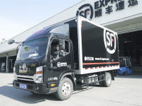 高出勤率、高可靠性、高装载量，双十一运输主力快递稳稳到家