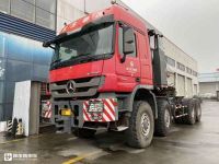 奔驰4160大件运输车实拍，V8动力全驱底盘，据说落地三百多万