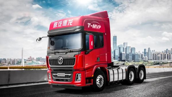 现场体验产品优势，客户点赞陕汽重卡贴心服务