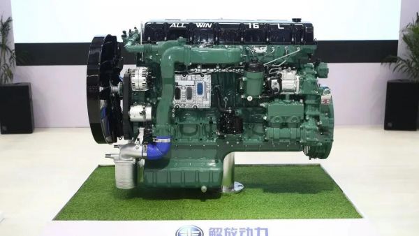 解放奥威携7款国六产品惊艳首都展会！