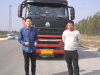 新款豪沃TH7重卡开起来怎么样?全国首位车主用车体验来了