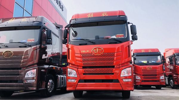 配480马力潍柴，内饰舒适配置丰富，新款解放JH6性价比真高