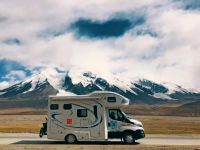 丈量祖国边境线，这对夫妻自驾依维柯房车走遍祖国大好河山