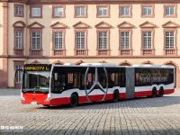 长近21米,4轴至多容纳179人,带您见识下欧洲最长的量产客车capacity