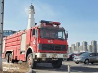 这台北奔NG80,当年正宗奔驰血统的国产卡车,如今几乎没有了