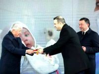 国际帅铃｜江淮疫苗运输车助力乌兹别克斯坦抗击疫情