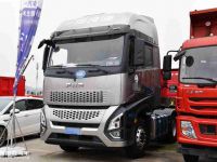 这款国产旗舰重卡您肯定没见过，一汽凌源沪尊S200配置如何？