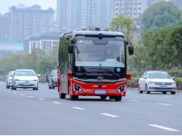 重大突破！全国首个自动驾驶公交车投入运营