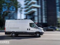依维柯发布新一代Daily轻型商用车和小改款S-WAY牵引车，带您看看都有哪些升级改进