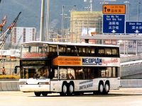 最大客容量170人,至今未被超越,带您见识客容量最大的单体公交车
