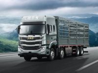 最挣钱的国六载货车！格尔发8×4自动挡载货车好开还省油