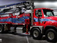 实拍福莱纳10x6混凝土泵车，今天我们研究下美式长头工程车的布局构造