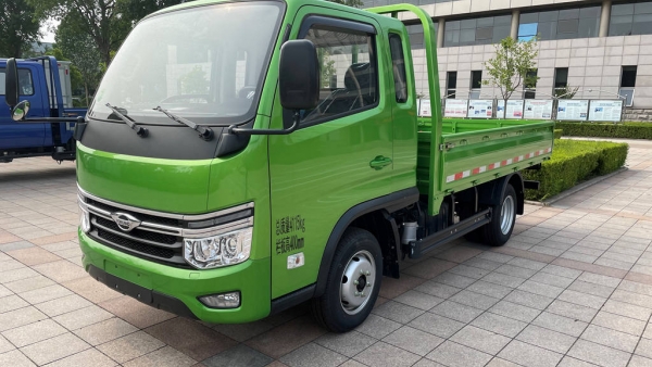 S级小卡降临，带您见识领航S1的超强实力