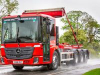 应用公交车门的低入口卡车到底怎么样？请看英国媒体对奔驰Econic的评测报告