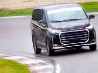 全球首款高端氢燃料电池MPV——EUNIQ 7“氢”装亮相CTCC赛场!