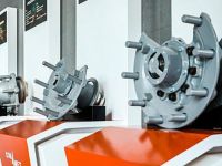 康迈挂车免维护轮端靠谱吗？北美使用多年，“省”字贯穿全程