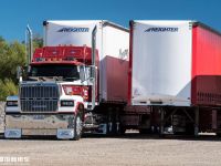 高龄卡车复活记:40多年前的福特LTL 9000长头卡车,重回第二春