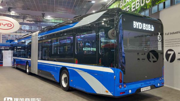 2025Busworld客车展｜全球首创客车CTC电池车身一体化！比亚迪携多款颠覆性技术闪耀亮相