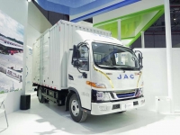 江淮1卡：换电1号闪耀2023上海车展，吹响“出海”新号角