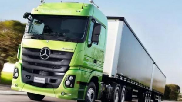 两节货箱回归?奔驰卡车双挂车型即将来到国内