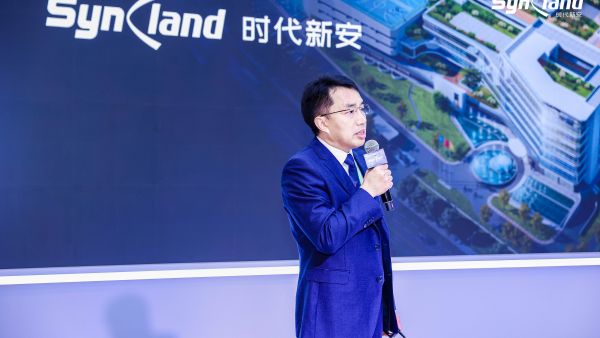 “坤势”破界，技术革新，生态共赢！时代新安深圳国际展首发高效物流电卡底盘解决方案，共启智慧出行新生态