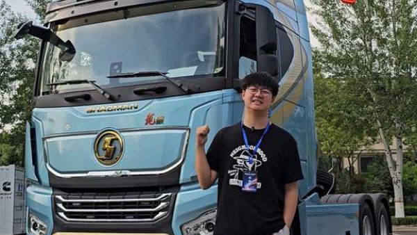 630马力，节气5%？配备全新康明斯发动机，陕汽龙骧燃气车又升级了！