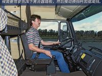 事实证明国产卡车整整落后30年?奔驰卡车1988年就开始标配自动挡