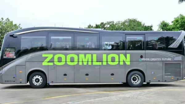 金时金事 | 全球首款全轮转向豪华客车——MC陆地航母首批订单正式交付中联重科！