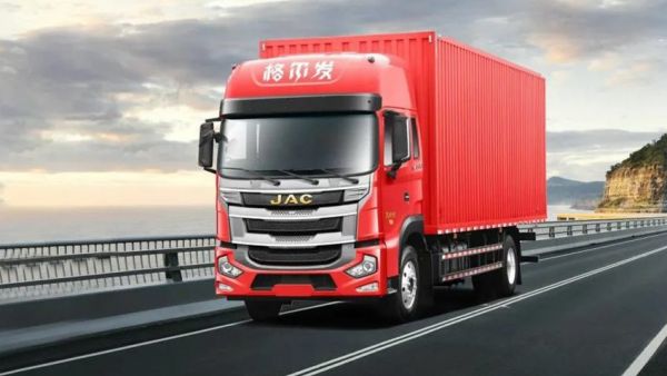 满分出勤率+舒适度 江淮格尔发让贾老板跑出物流“加速度”