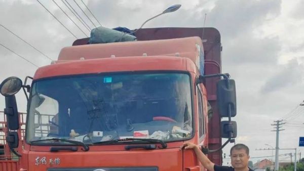 东风天锦七年相伴奋斗路，少年为父心执医科梦