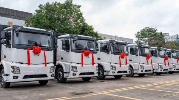 广汽领程新能源牵引车批量投运广州市道路货运零排放走廊