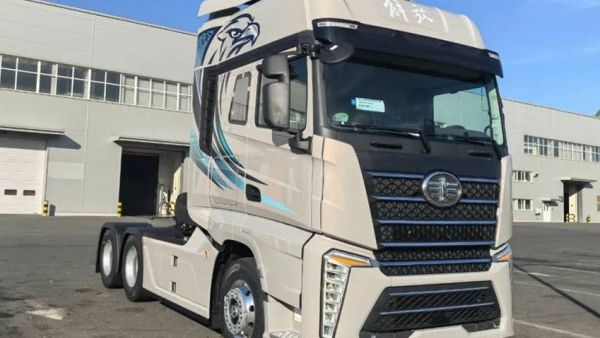 解放J7创领版诞生记:锚定高效干线物流,营销变革助力J7创领版“一炮而红”