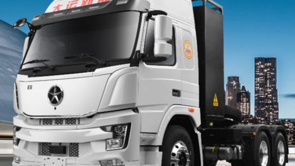 大运E8新能源重卡：省电又省心，短途运输新顶流！